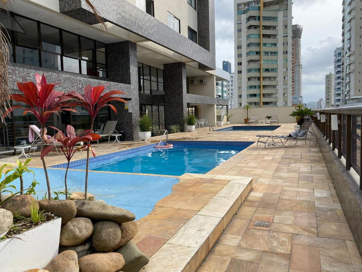 Cs135 - Piscina, Linda Vista, Climatizado, Garagem Apartment Balneario Camboriu Exterior photo